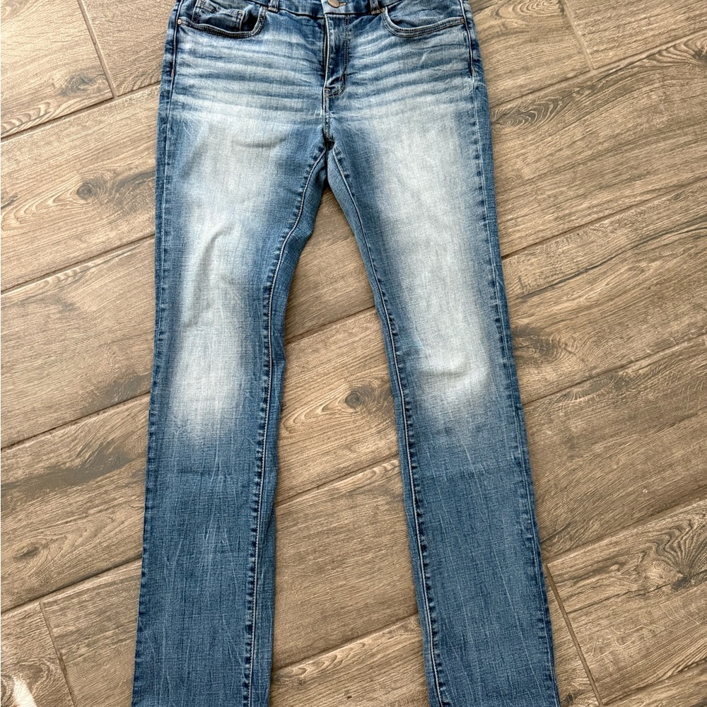 BKE Women's Straight Leg Jeans in Light Blue Fade